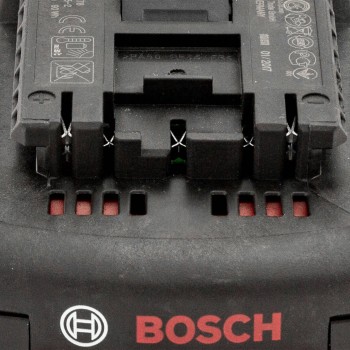 Originalus Bosch 1600A002U5 akumuliatorius, 2607337069 18V 5,0Ah Li-Ion, skirtas GBA/GDR/GDS/GDX/GKS/GSA/GSB/GSR/GST/GWS 18 V-Li elektriniams įrankiams