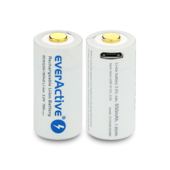 Baterija EverActive RCR123A / 16340 žibintuvėliams 3V / 700mAh / Li-Ion (pakraunami USB)