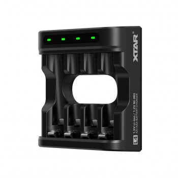 XTAR L4 įkroviklis, skirtas R03 / LR03 / AAA ir R6 / LR6 / AA ličio jonų bei 1,5 V NiMH baterijoms