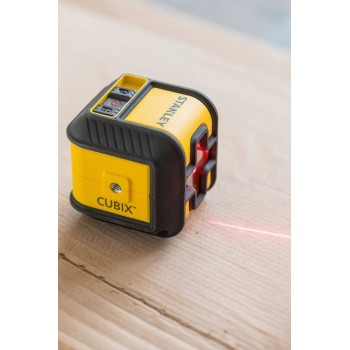 STANLEY Cubix kryžminis lazeris 12 m raudonos spalvos STHT77498-1